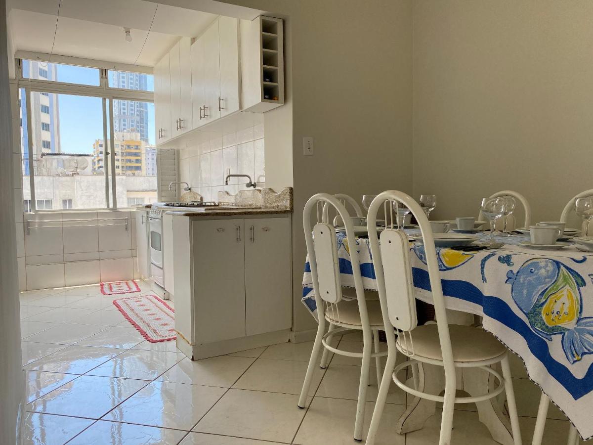 Apartamento Jgd94 - Ao Lado Do Calcadao, Climatizado, Wi-Fi Balneário Camboriú Exterior foto