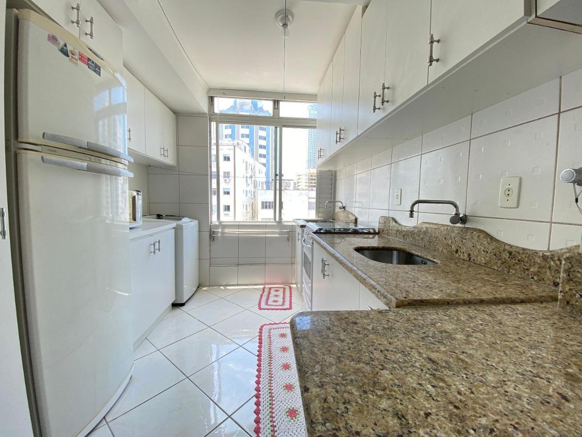 Apartamento Jgd94 - Ao Lado Do Calcadao, Climatizado, Wi-Fi Balneário Camboriú Exterior foto